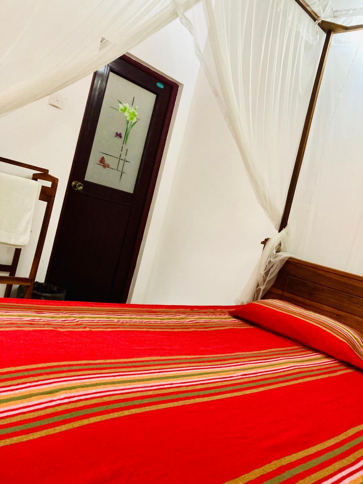 Ameena Homestay 坦加拉 外观 照片